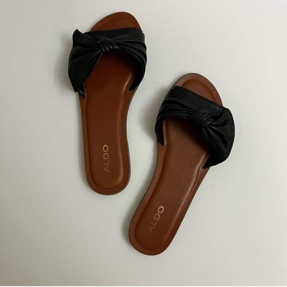 2 Pairs of Black and White Aldo Sandals Size 7 Bundle - Picture 8 of 12